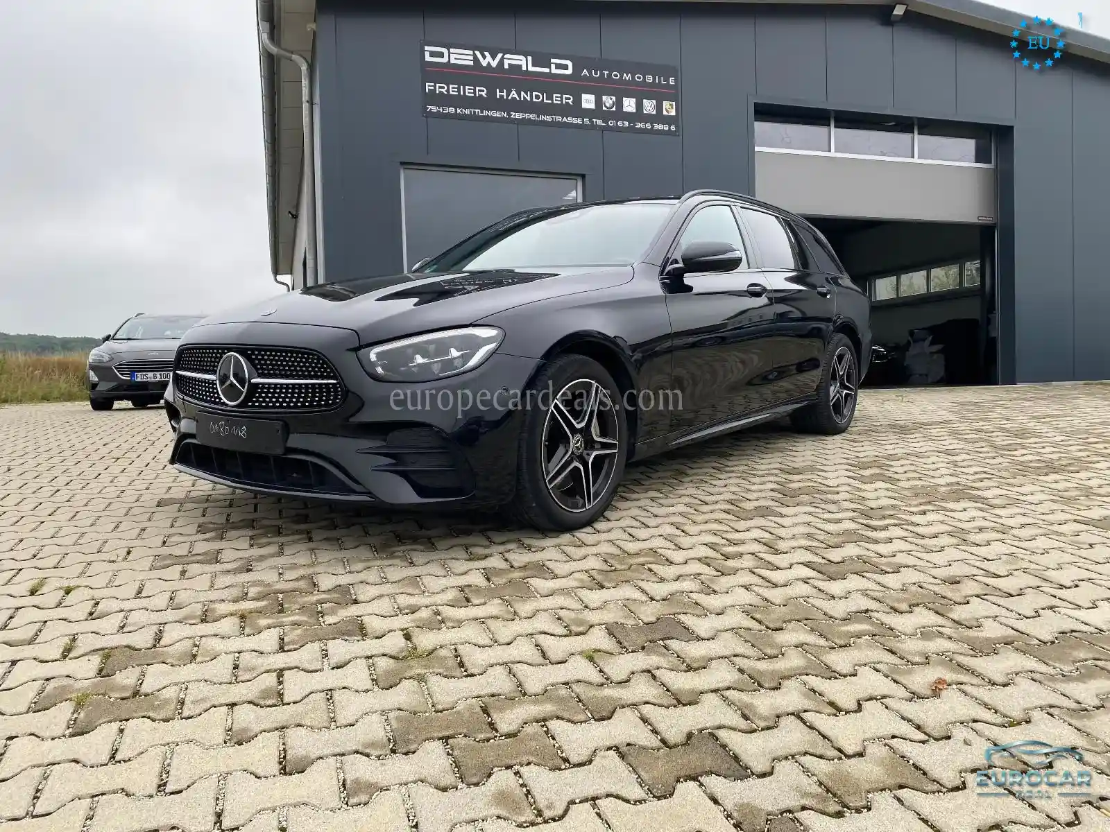 Mercedes-Benz E 300