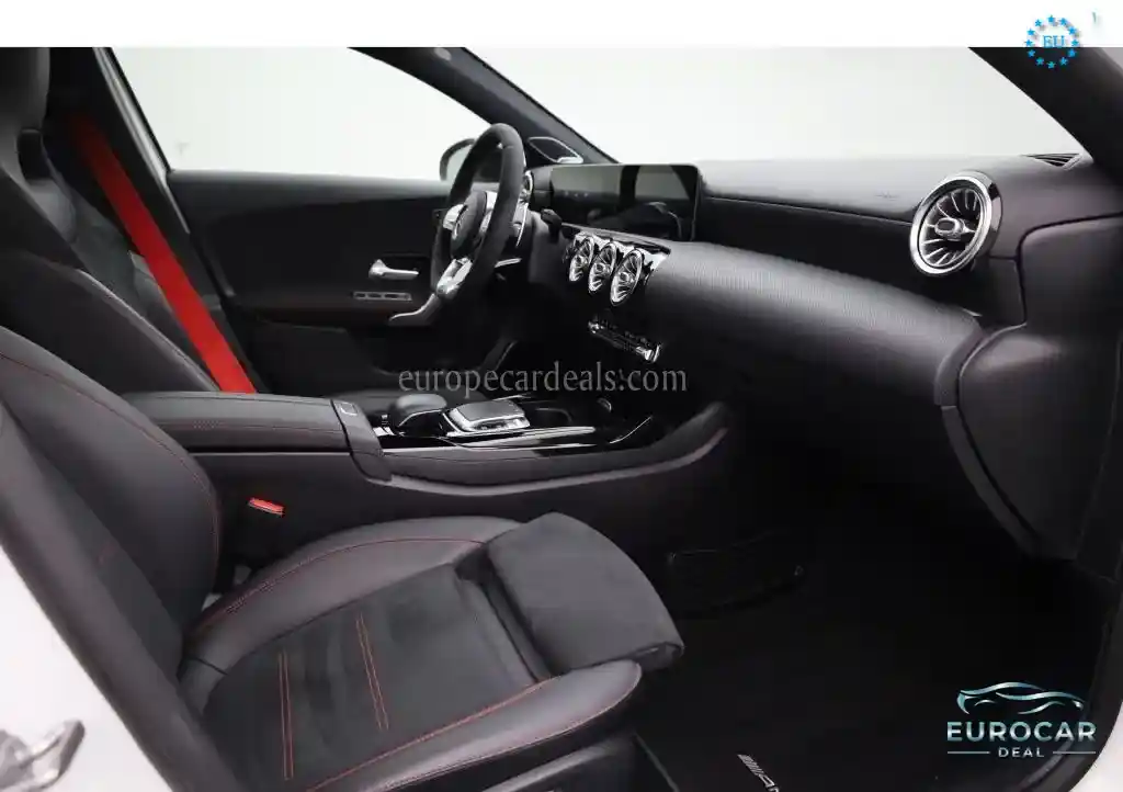 Mercedes-Benz A 45 AMG
