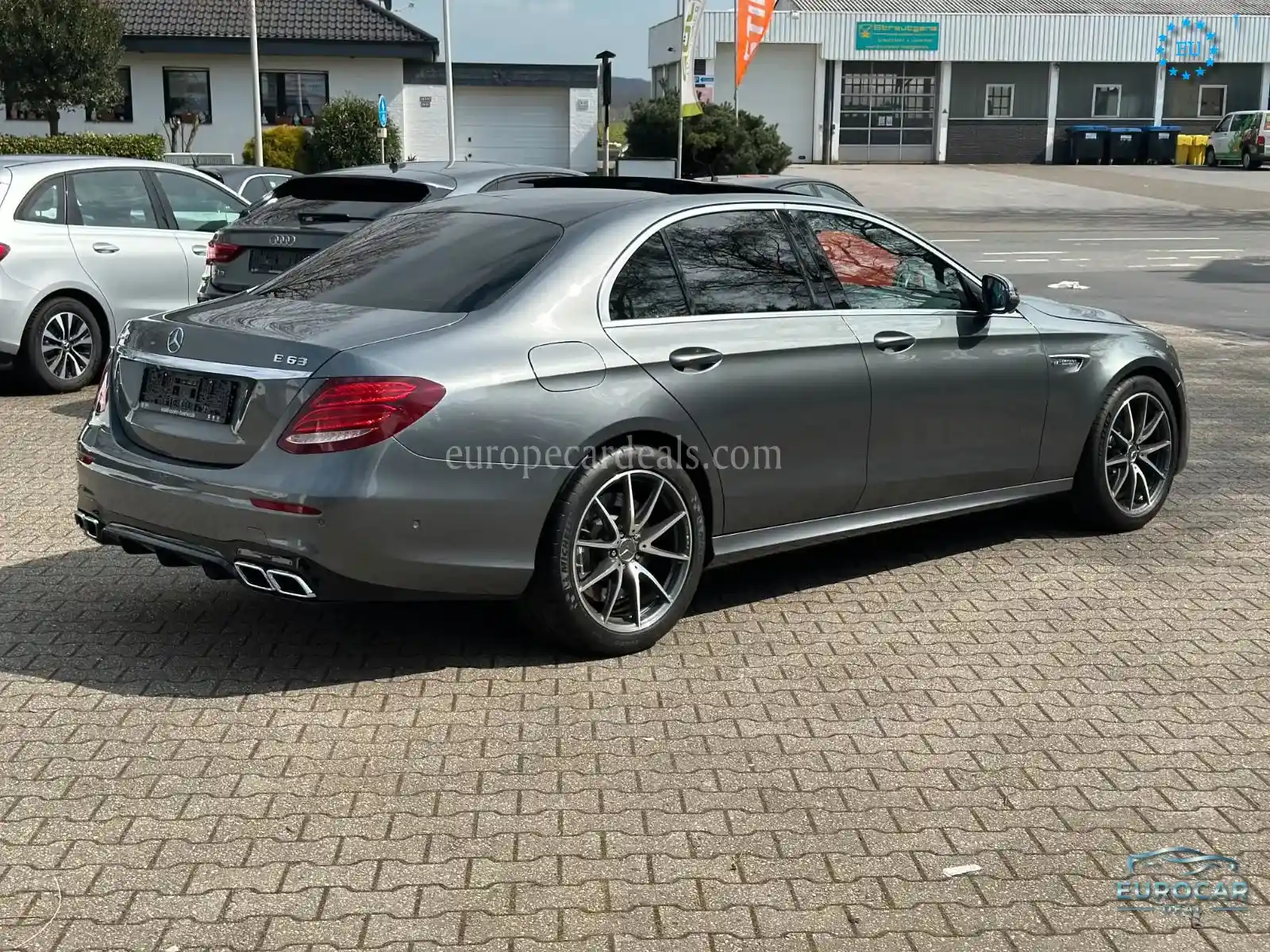 Mercedes-Benz E 63 AMG