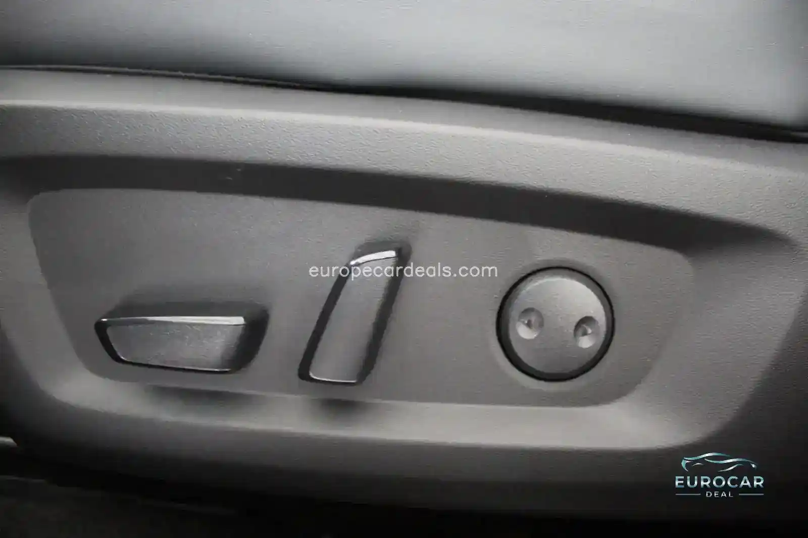 Mitsubishi Plug-in Hybrid Outlander