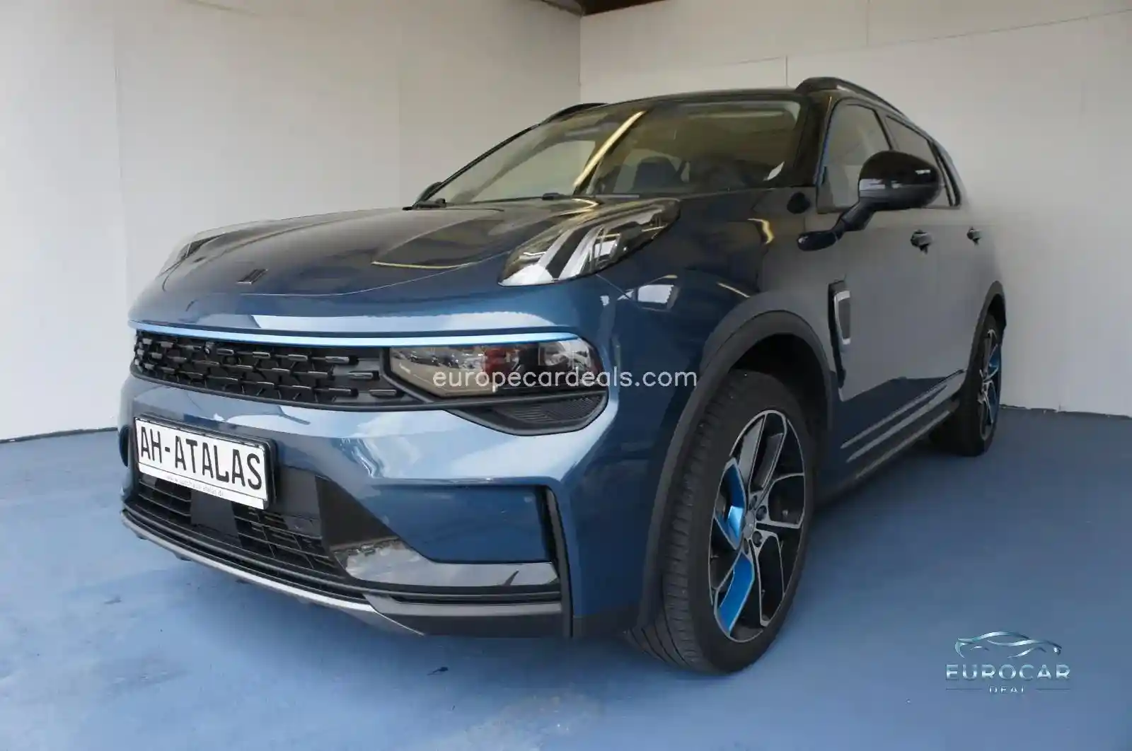 Lynk&Co 01