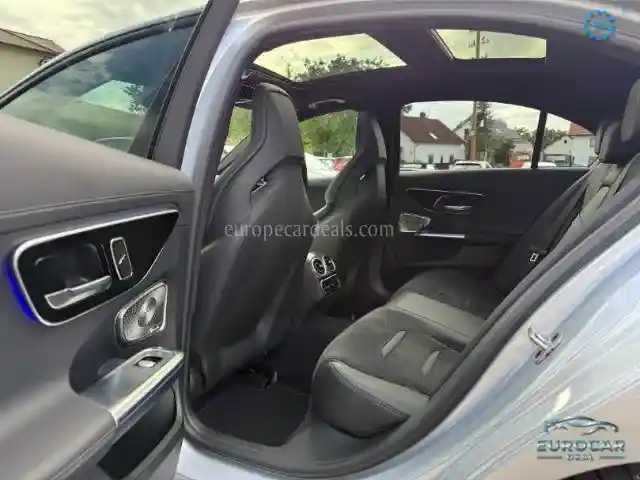 Mercedes-Benz C 63 AMG
