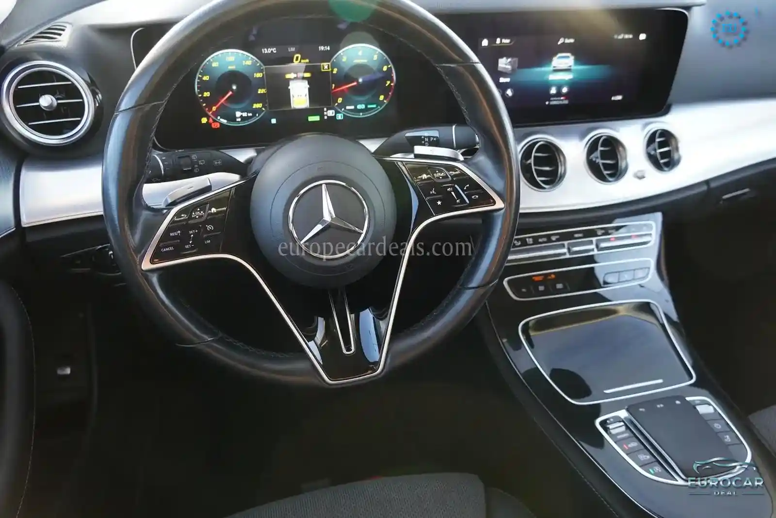 Mercedes-Benz E 200