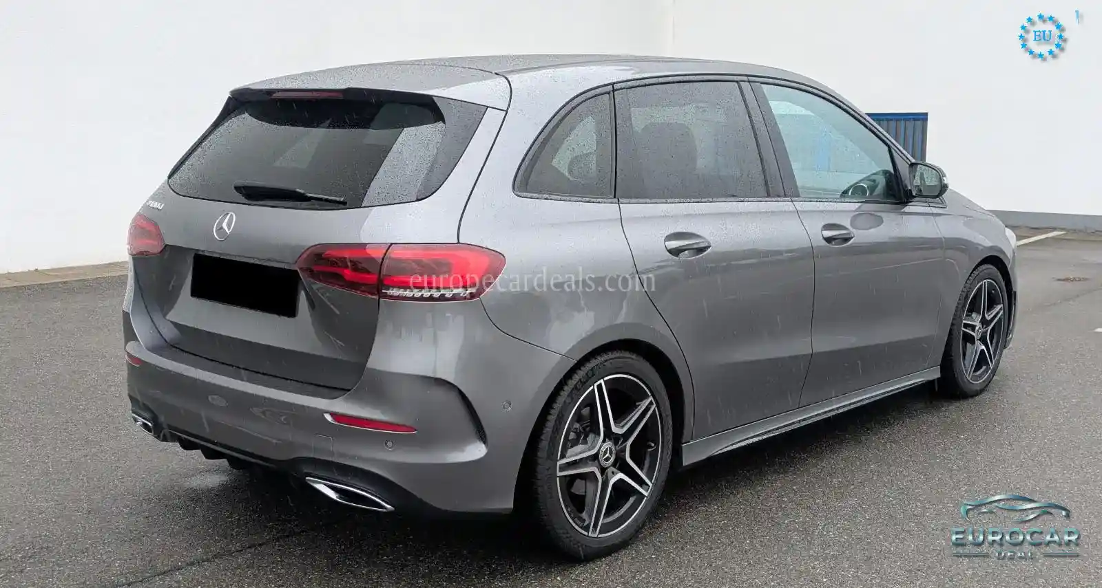 Mercedes-Benz B 180