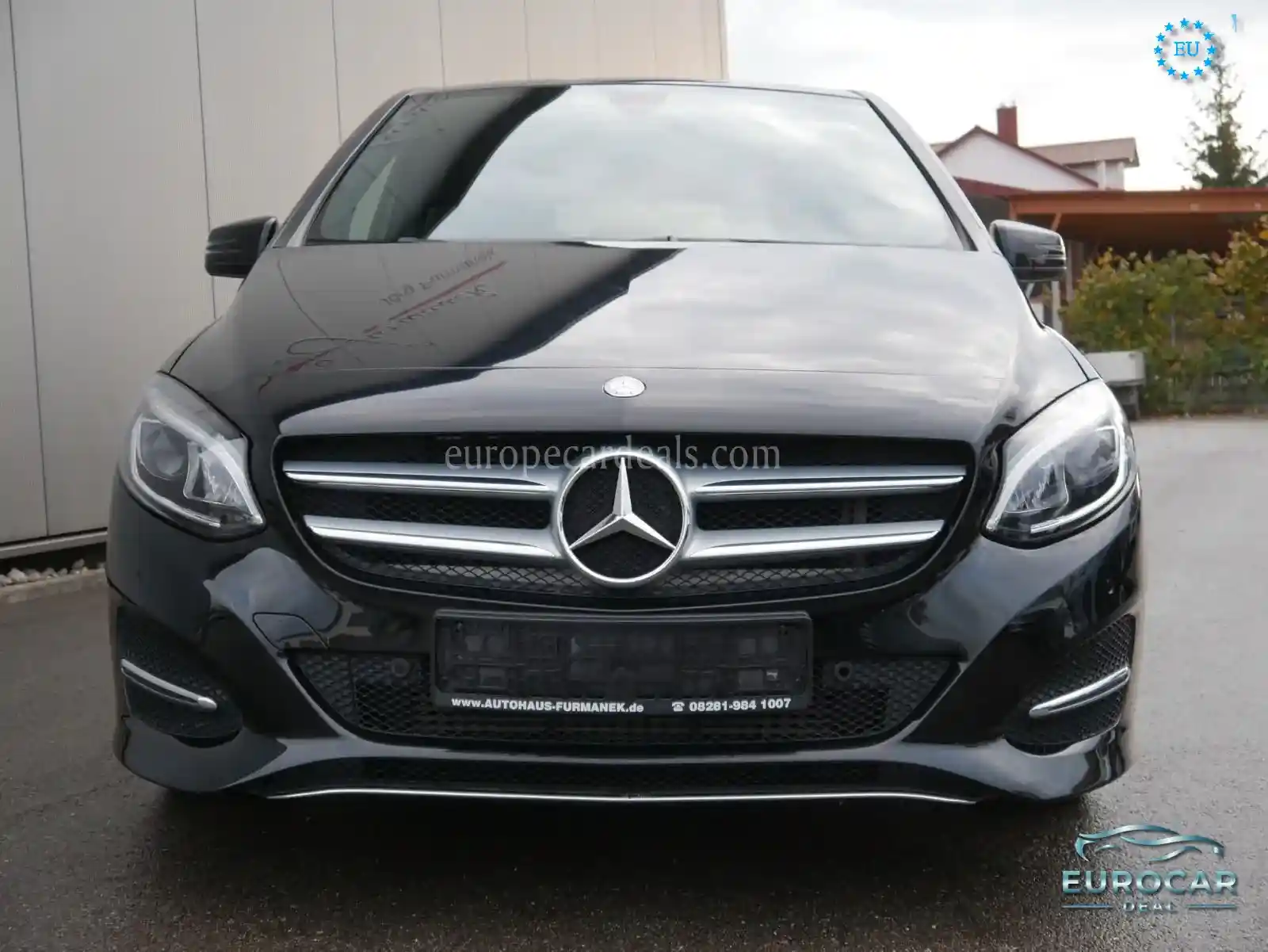 Mercedes-Benz B 180