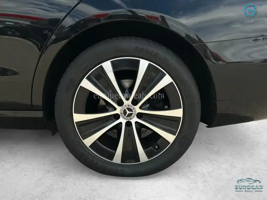 Mercedes-Benz E 200