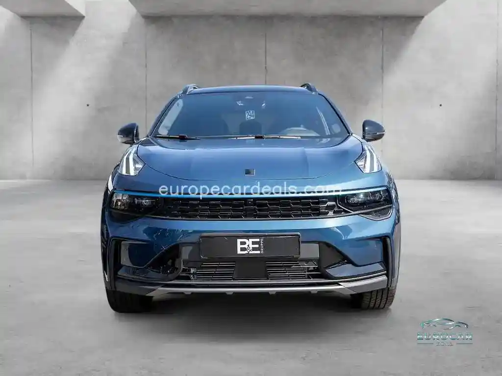 Lynk&Co 01