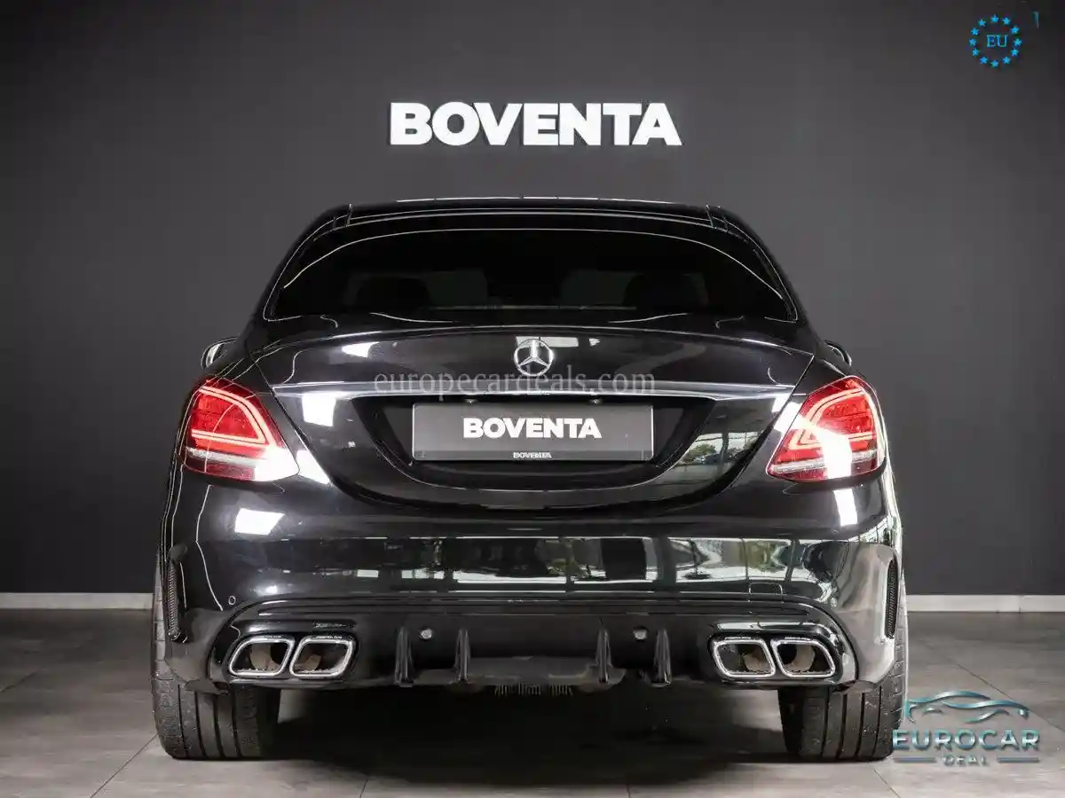 Mercedes-Benz C 63 AMG