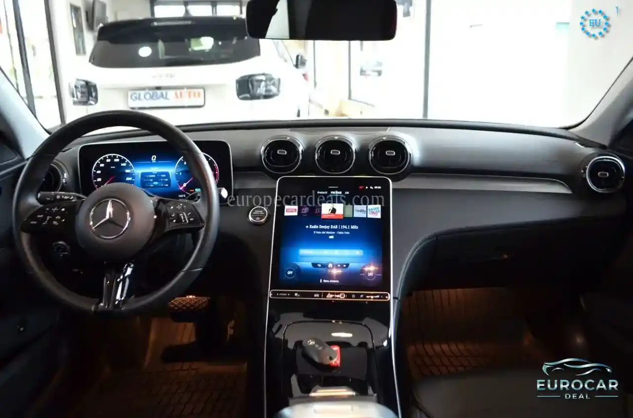 Mercedes-Benz C 220