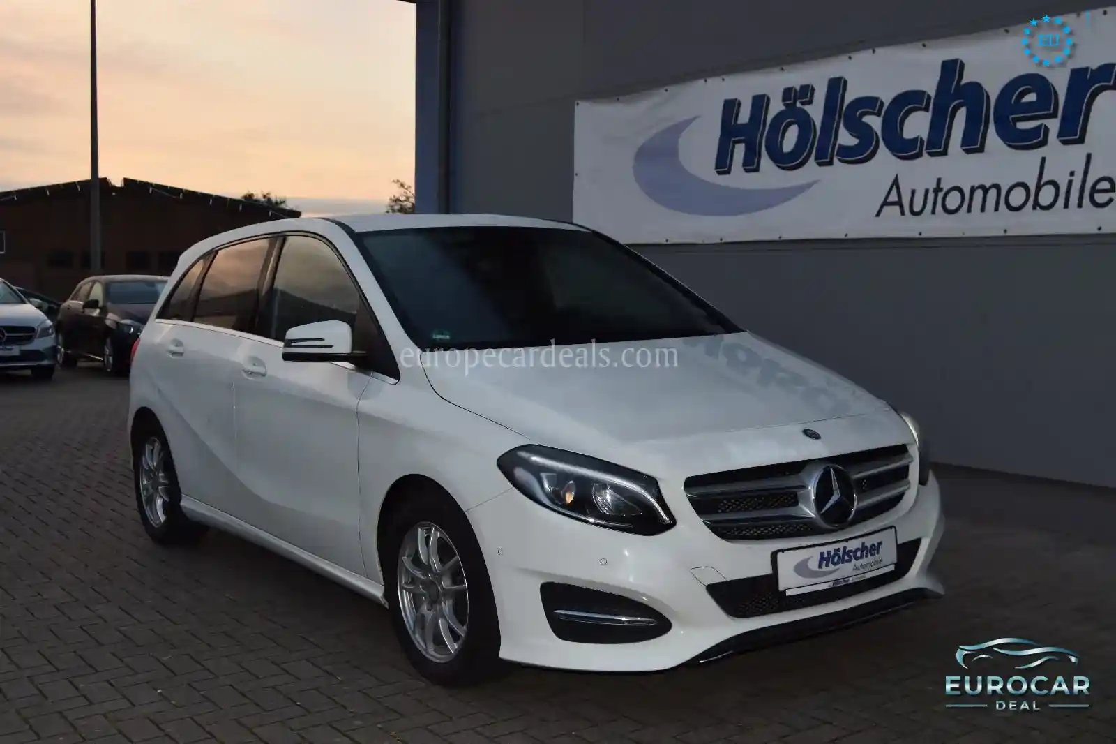 Mercedes-Benz B 180