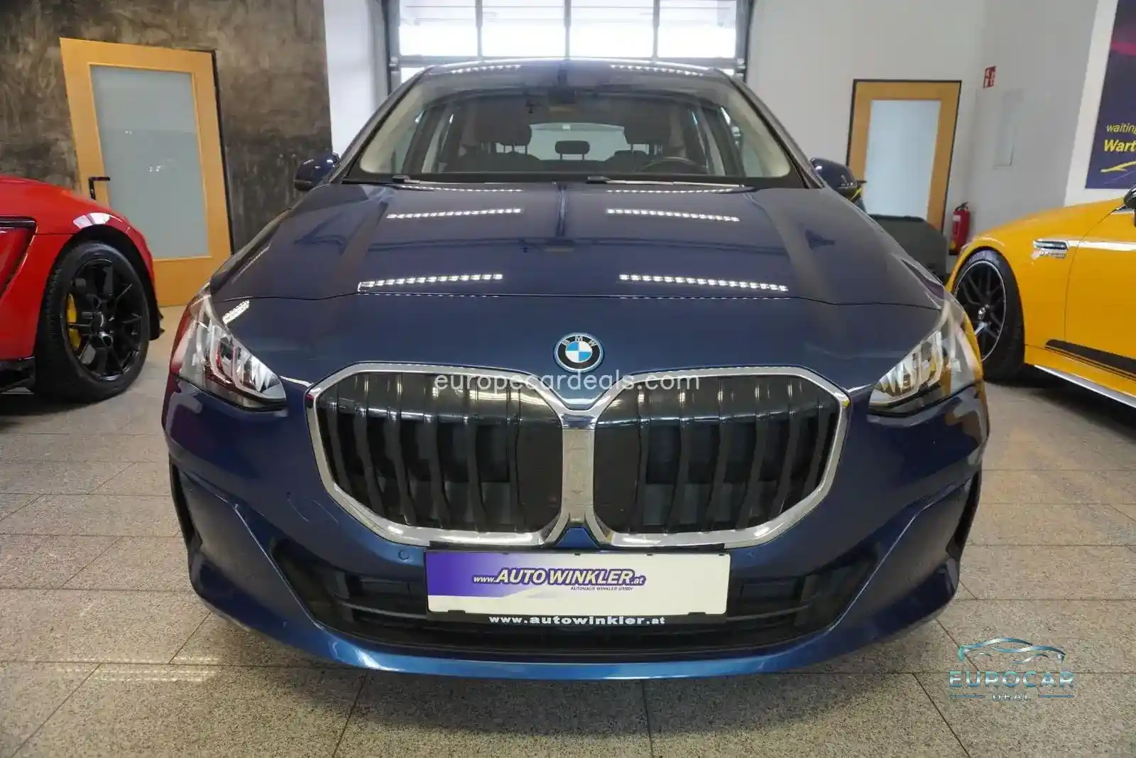 BMW 225