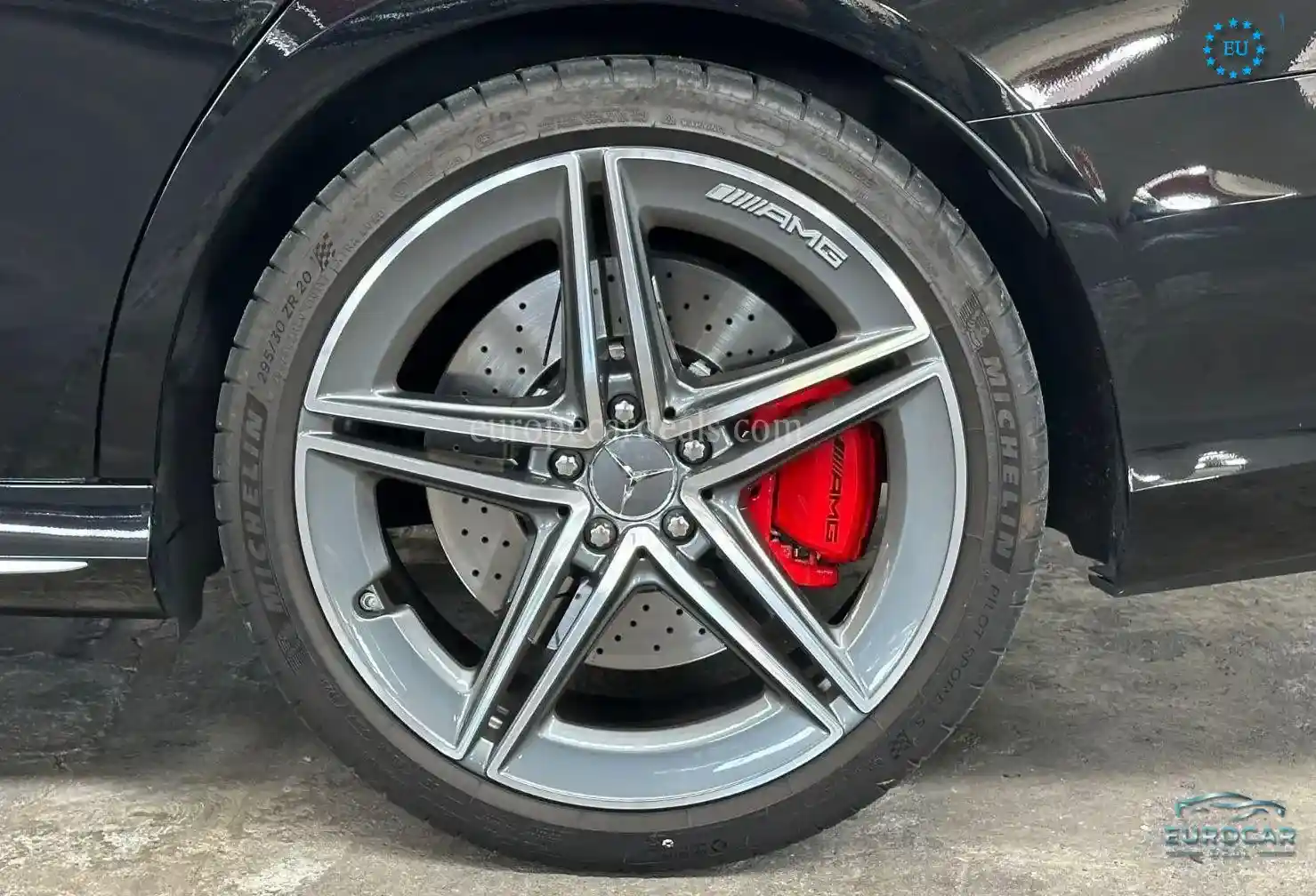 Mercedes-Benz E 63 AMG