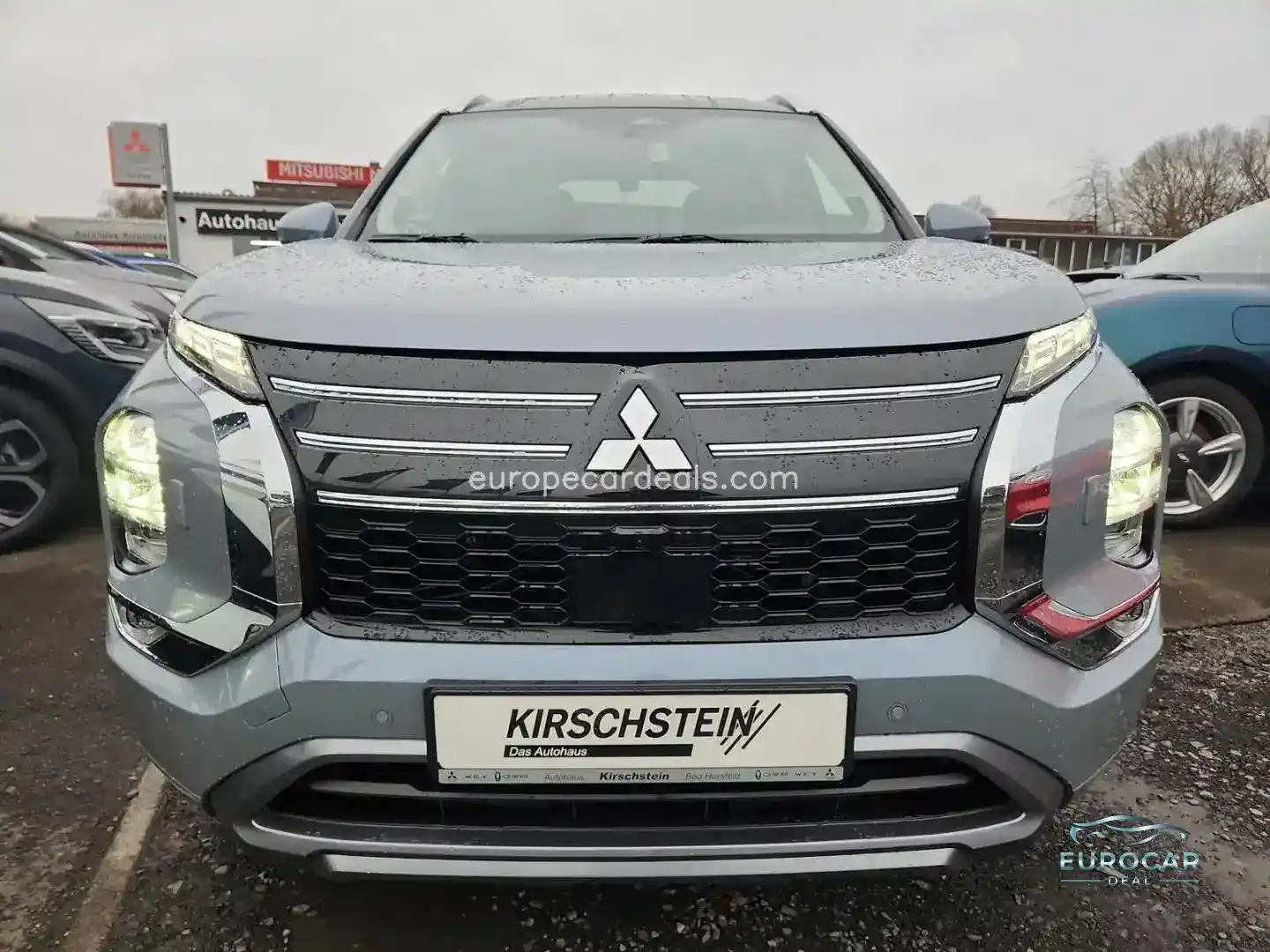Mitsubishi Plug-in Hybrid Outlander