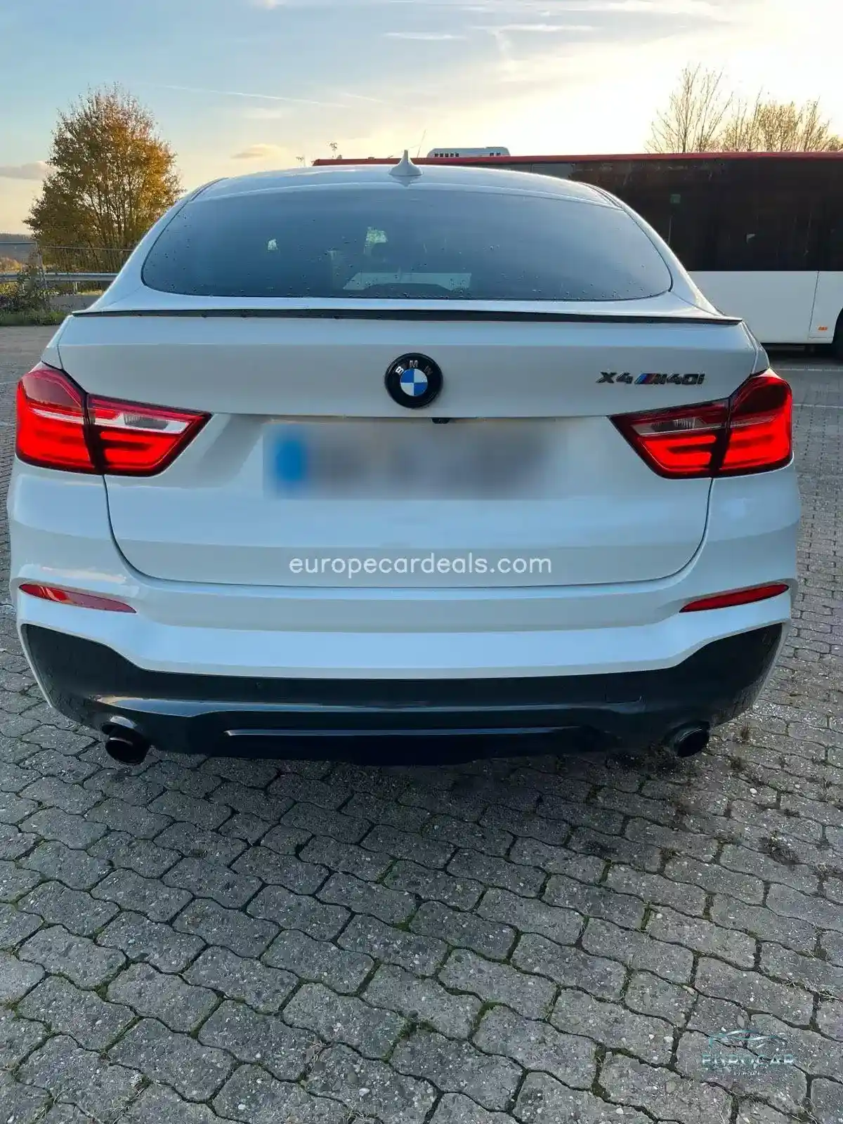 BMW X4 M40