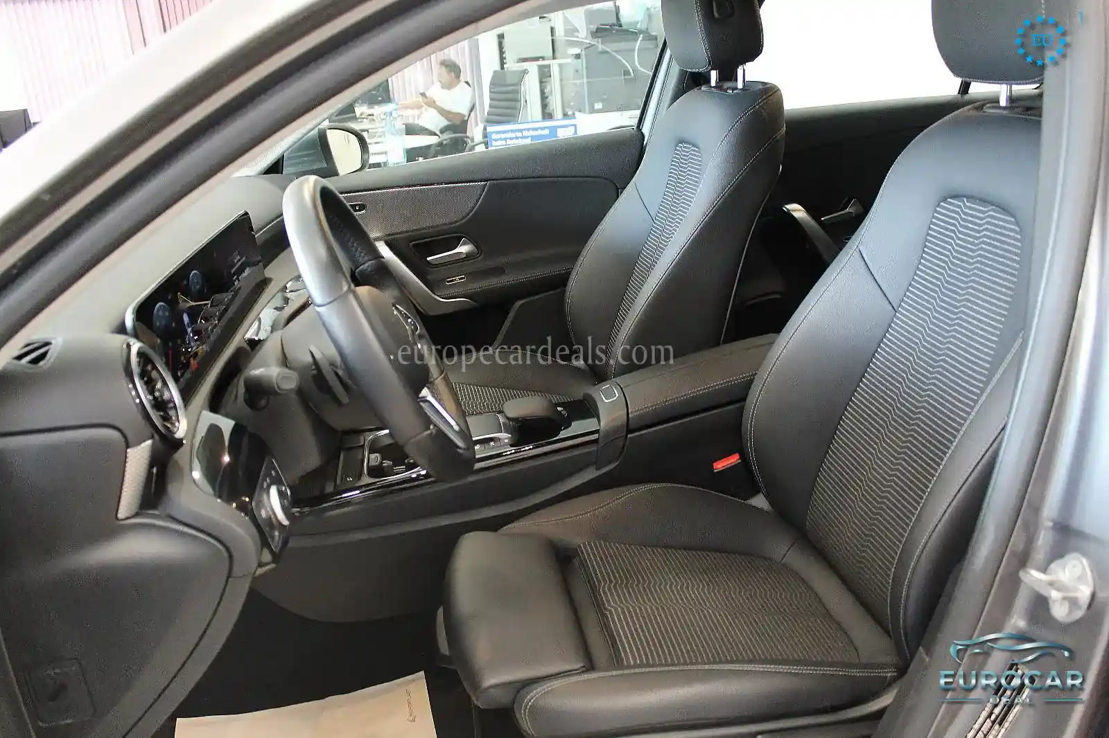 Mercedes-Benz A 220
