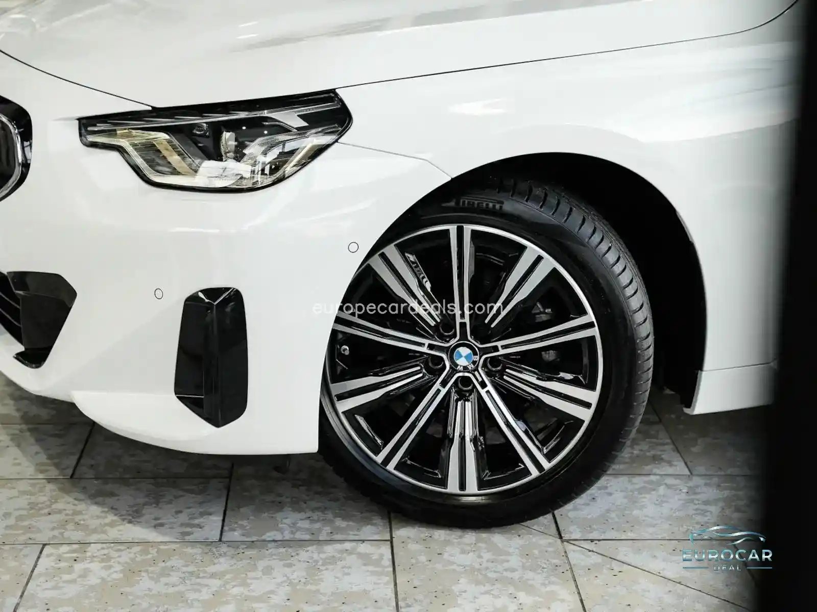 BMW 218