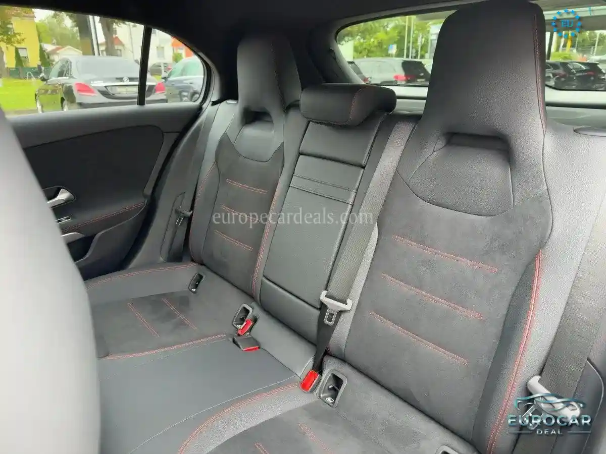 Mercedes-Benz A 220