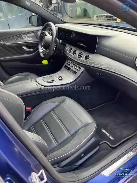 Mercedes-Benz E 63 AMG