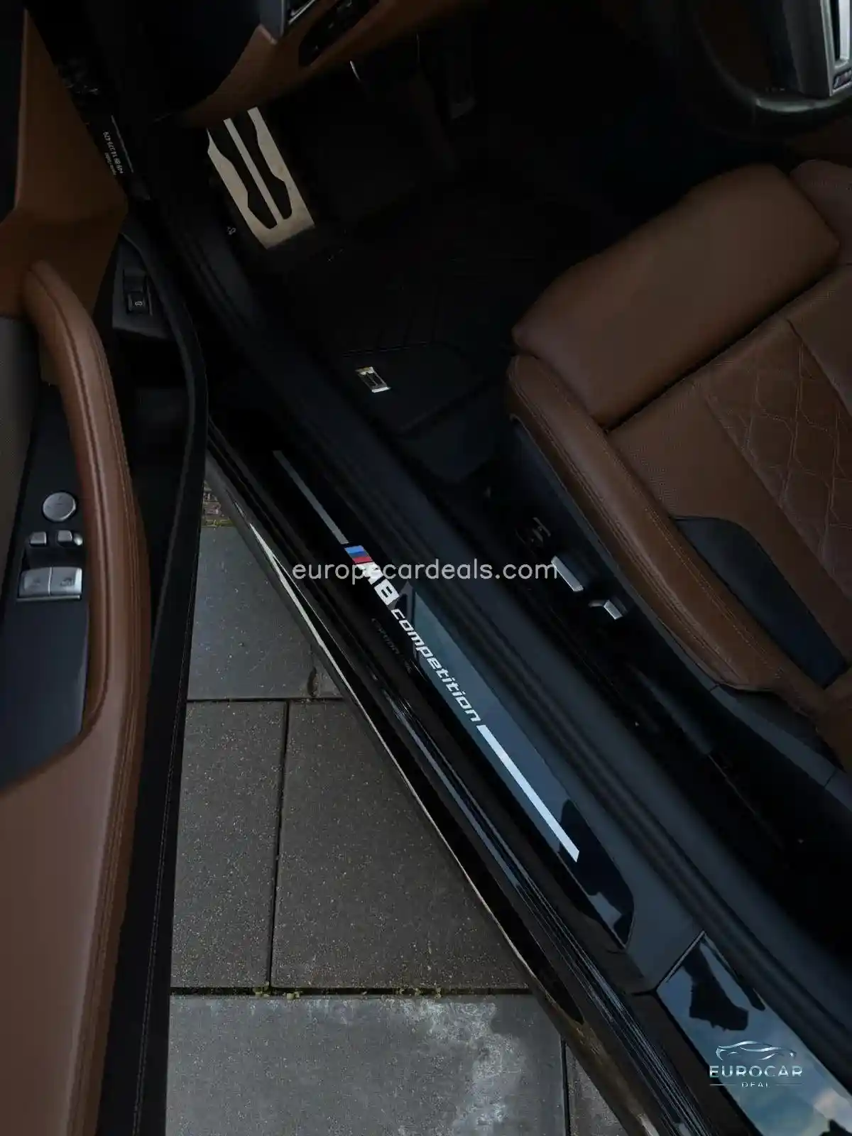 BMW M8
