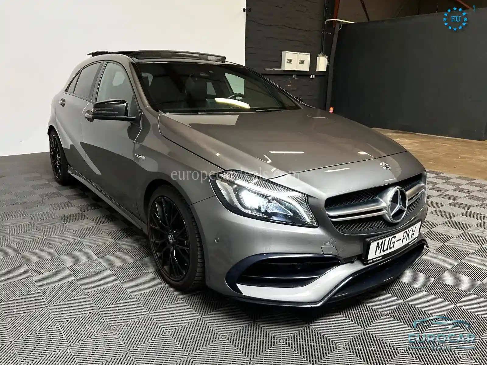 Mercedes-Benz A 45 AMG