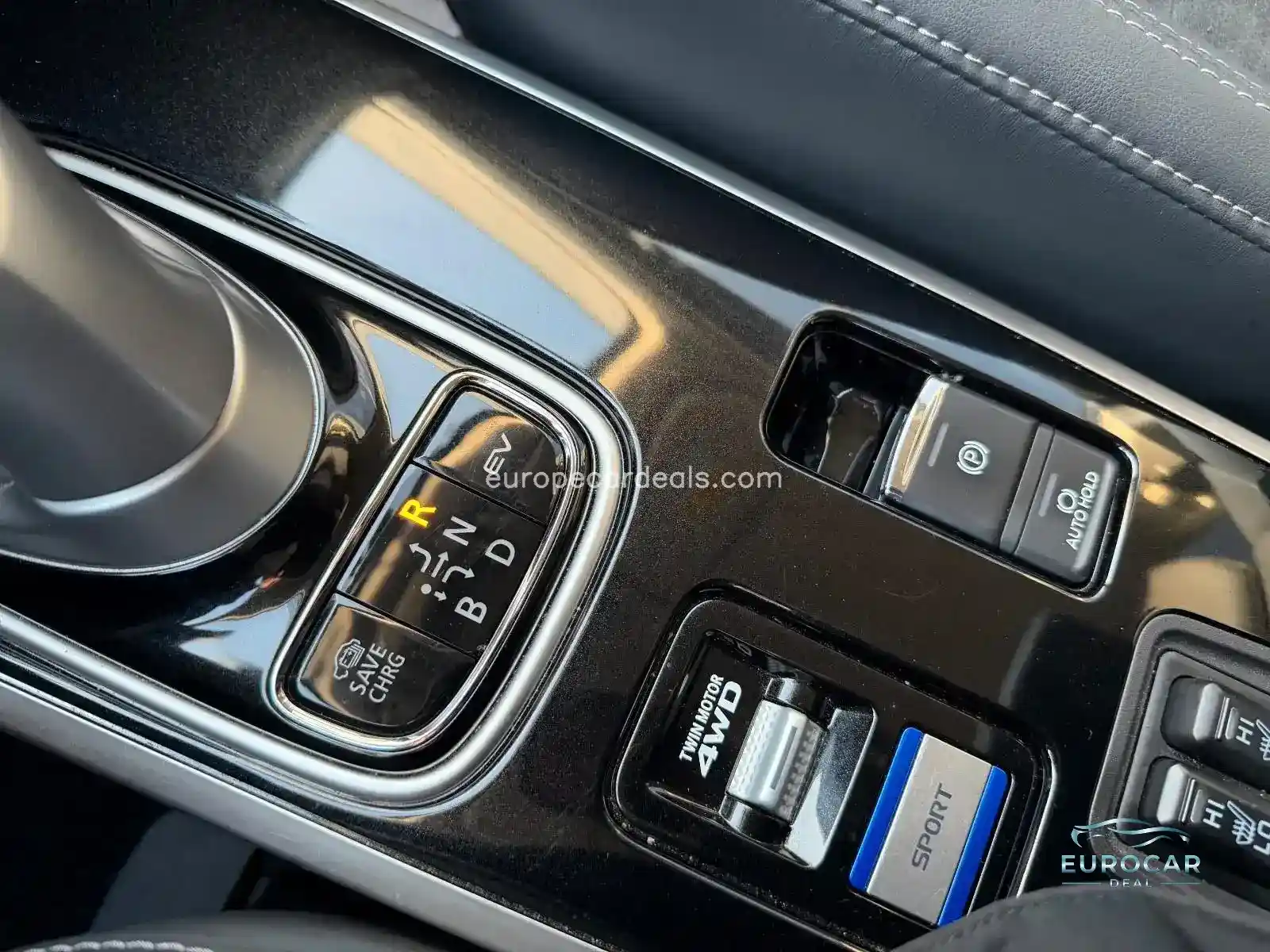 Mitsubishi Plug-in Hybrid Outlander