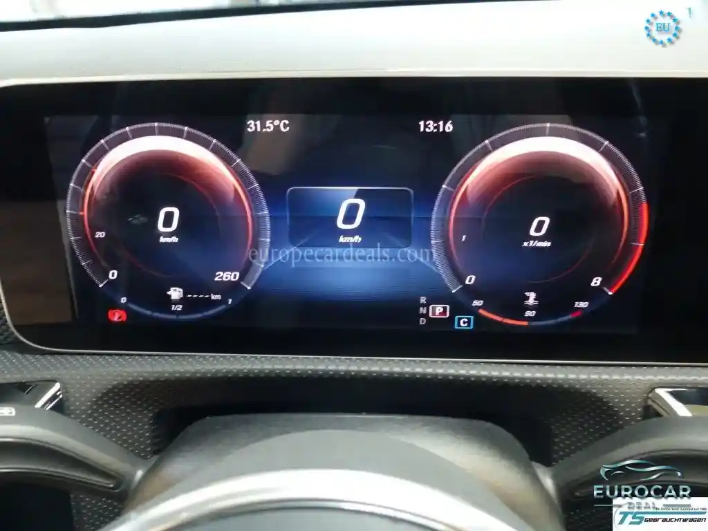 Mercedes-Benz CLA 220