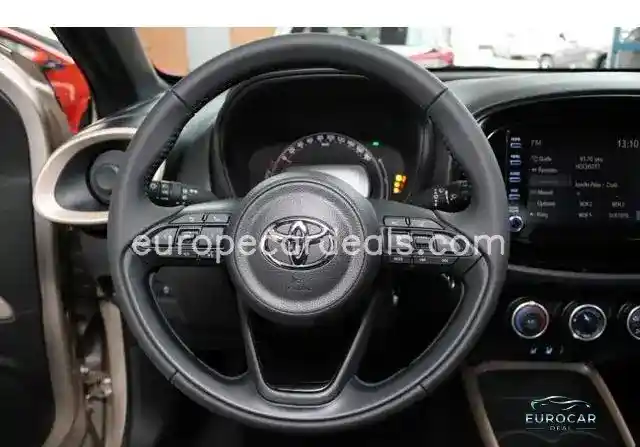 Toyota Aygo (X)