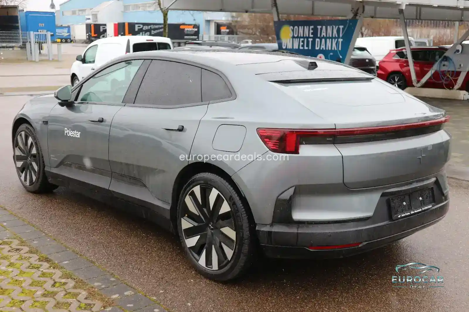Polestar 4