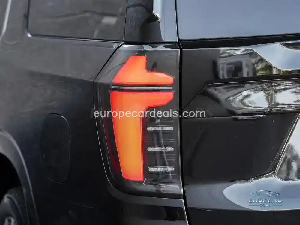 Chevrolet Suburban