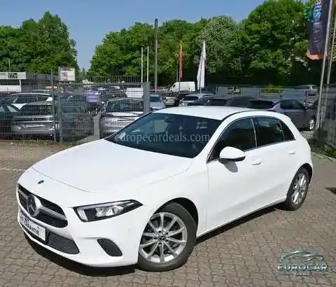 Mercedes-Benz A 200
