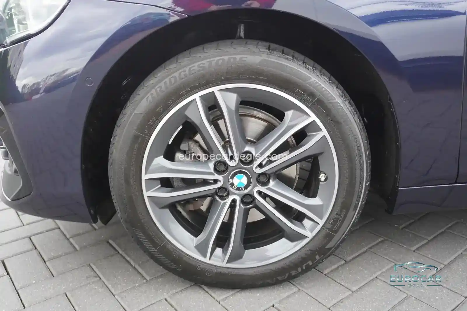 BMW 216