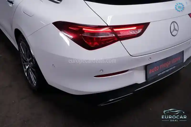 Mercedes-Benz CLA 200 Shooting Brake