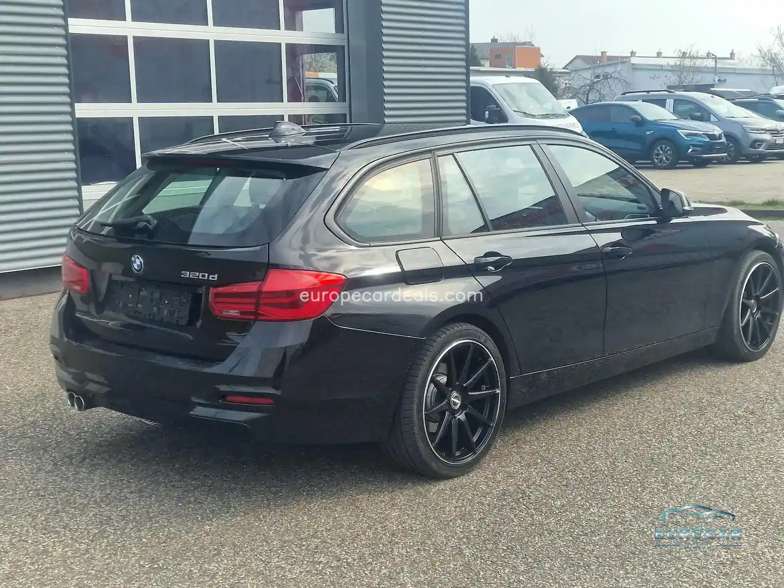 BMW 320