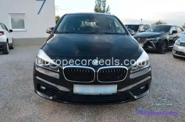 BMW 218