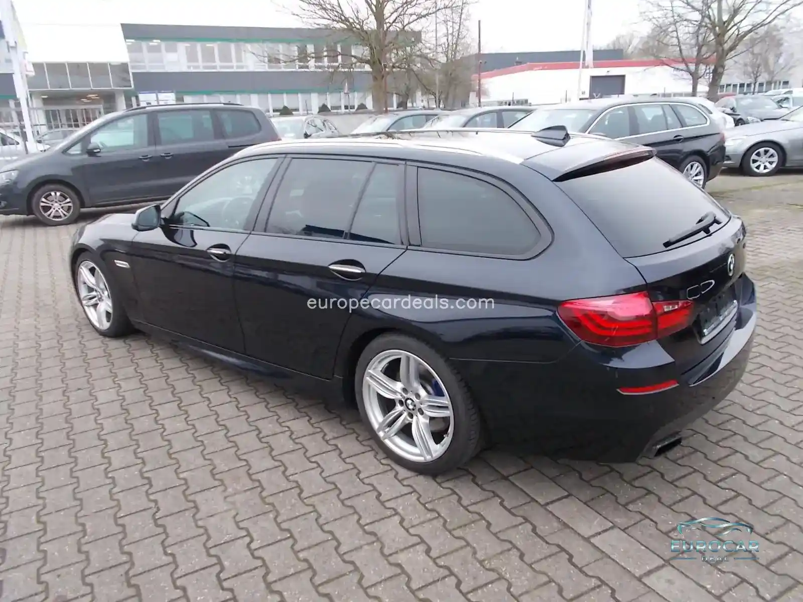 BMW M550