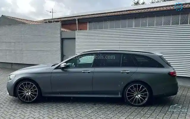 Mercedes-Benz E 400