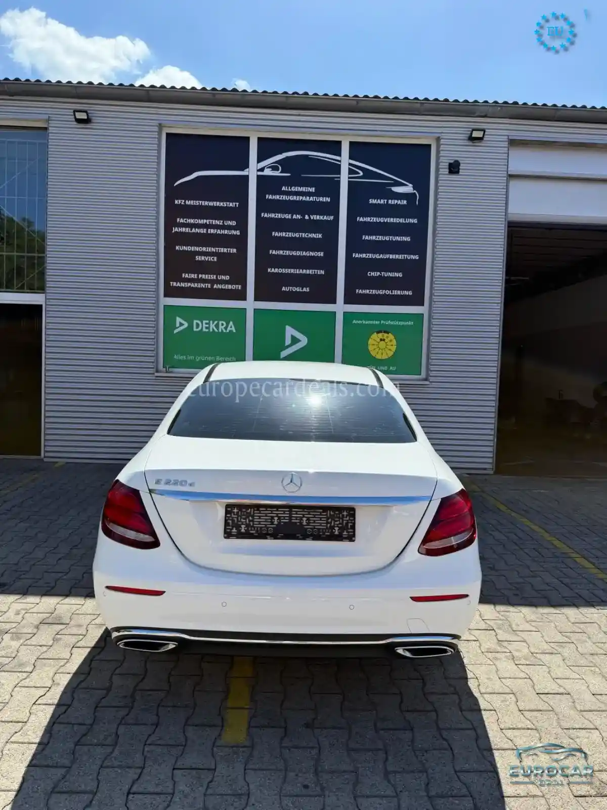 Mercedes-Benz E 220