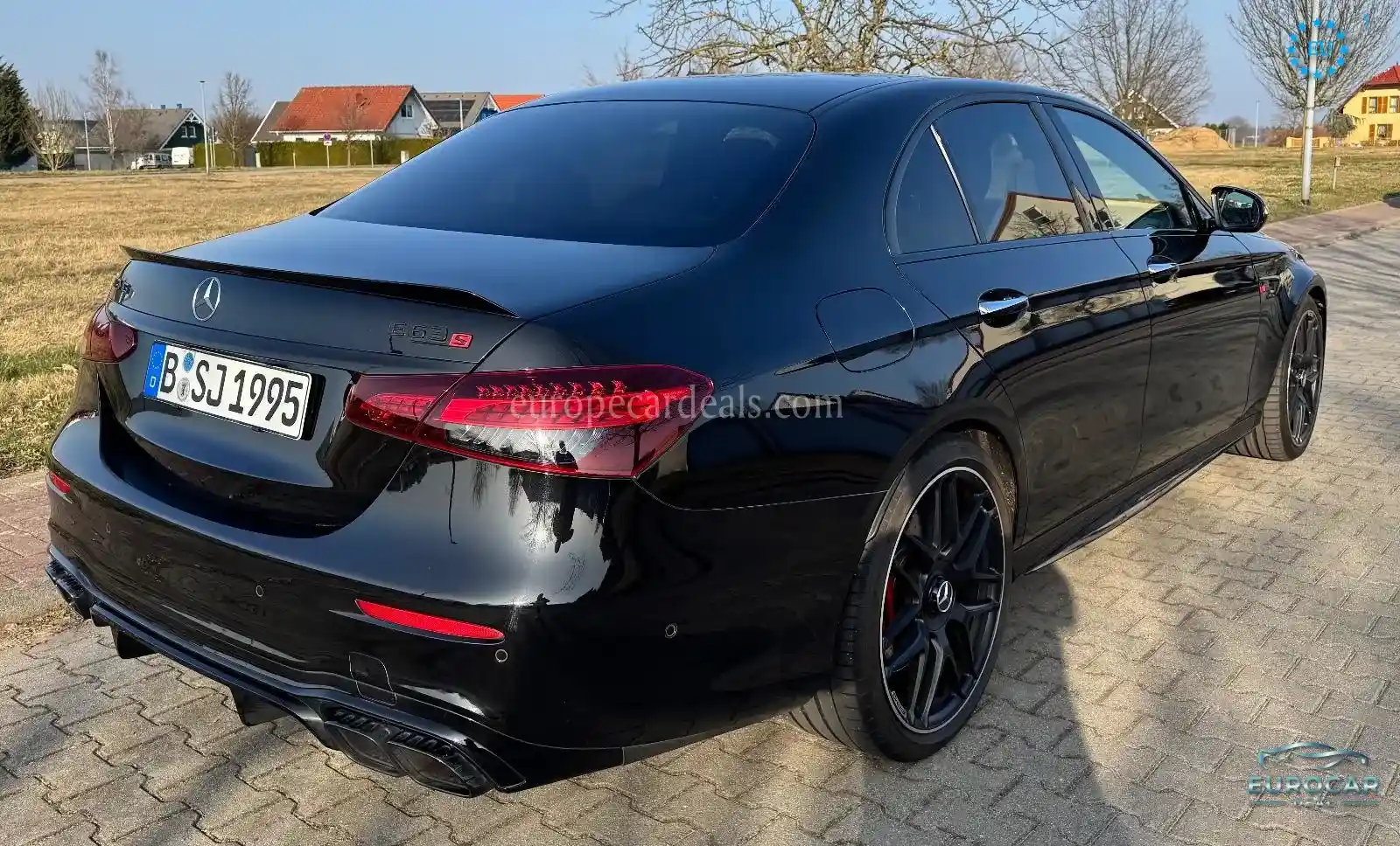 Mercedes-Benz E 63 AMG