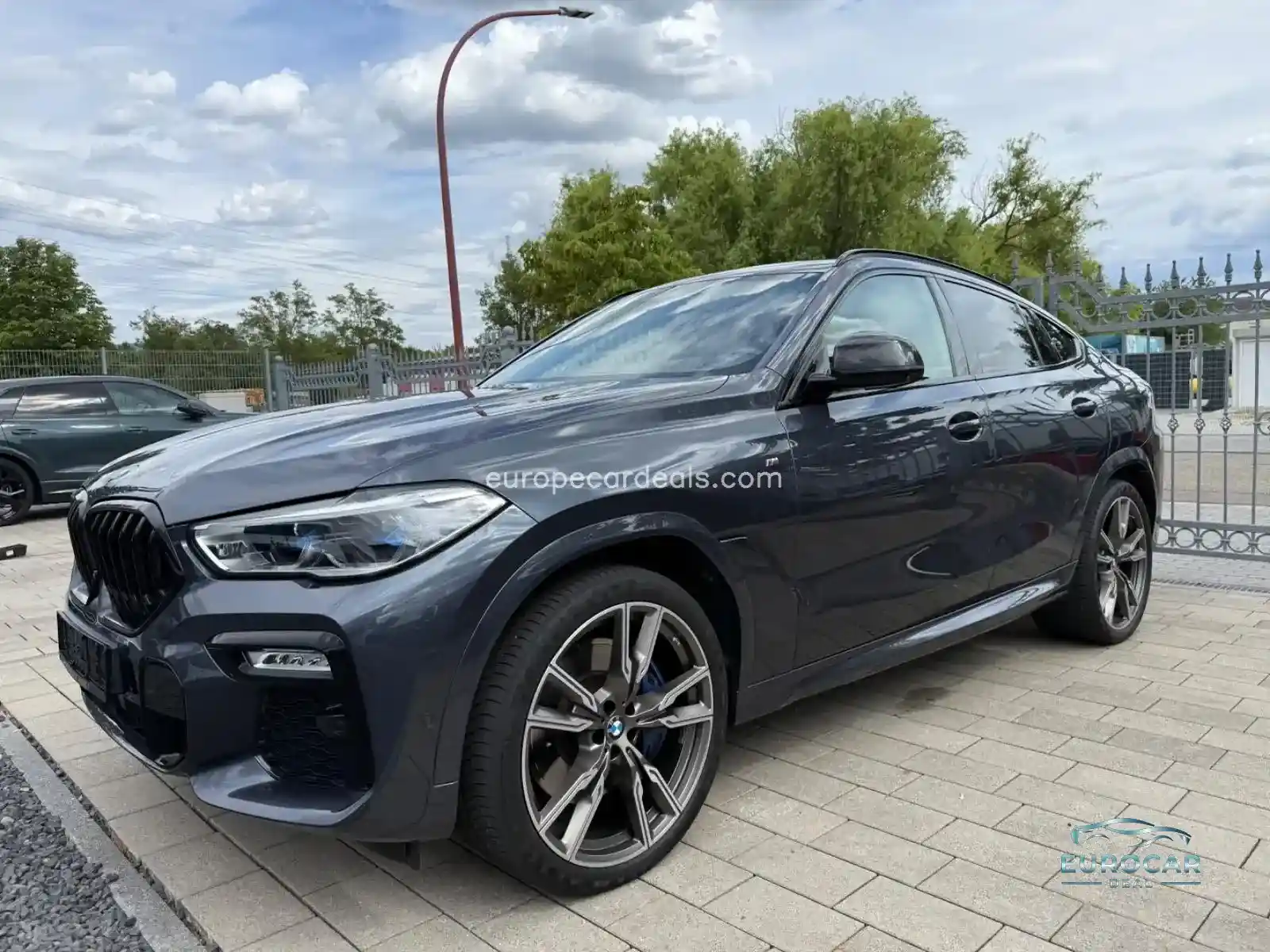 BMW X6 M50