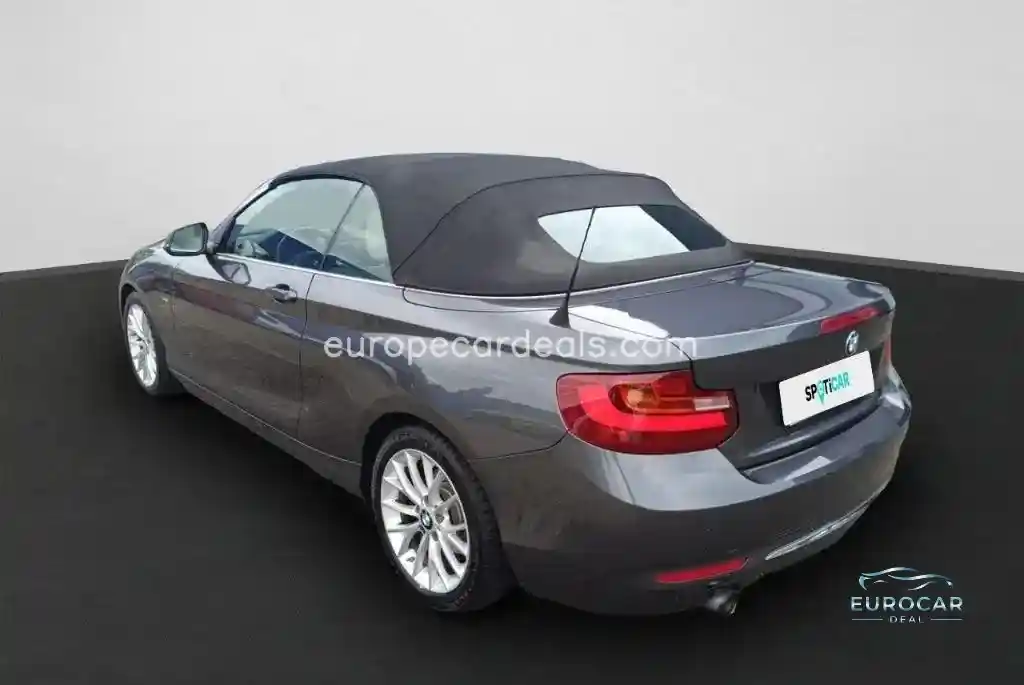 BMW 218