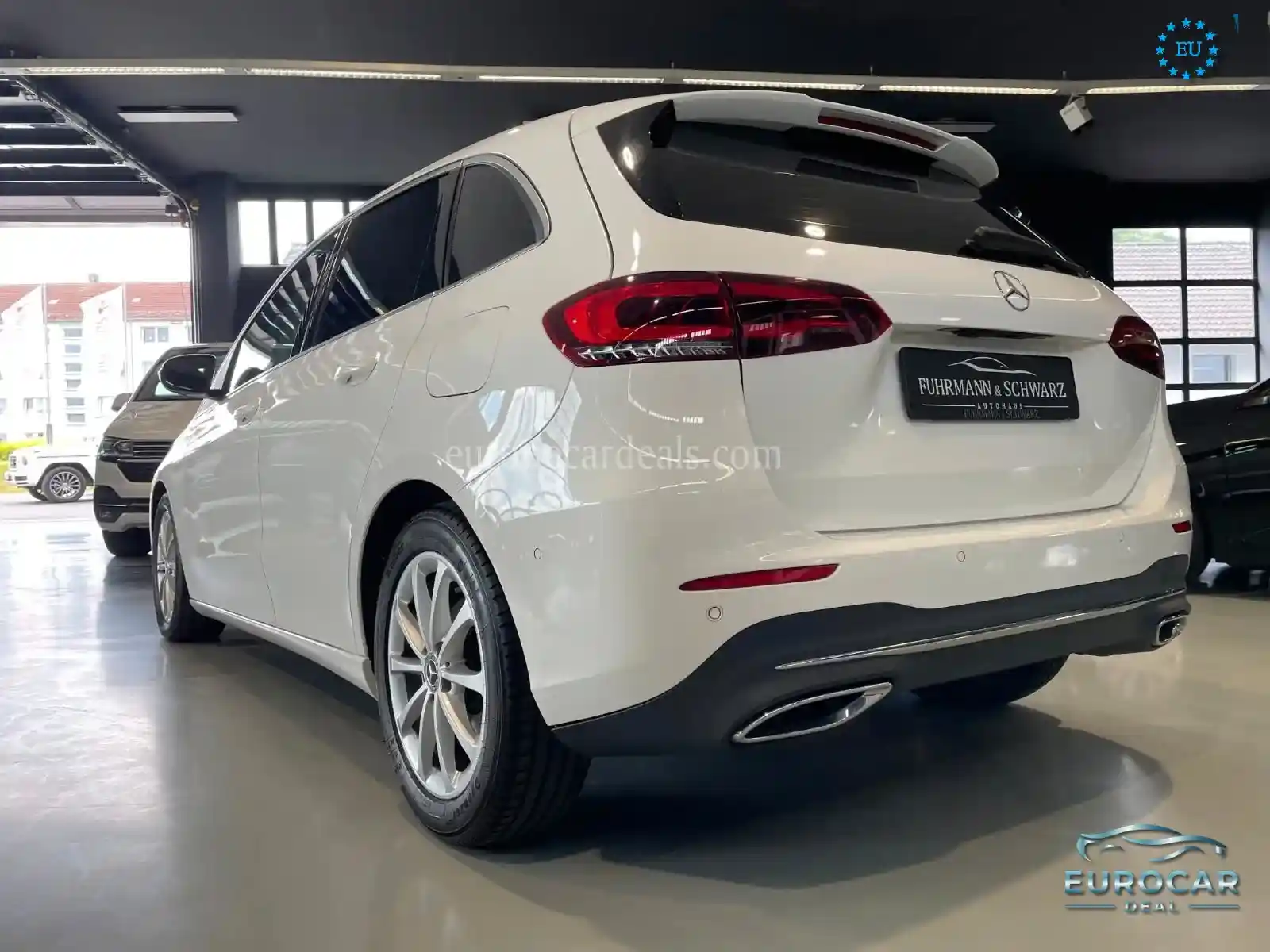 Mercedes-Benz B 200