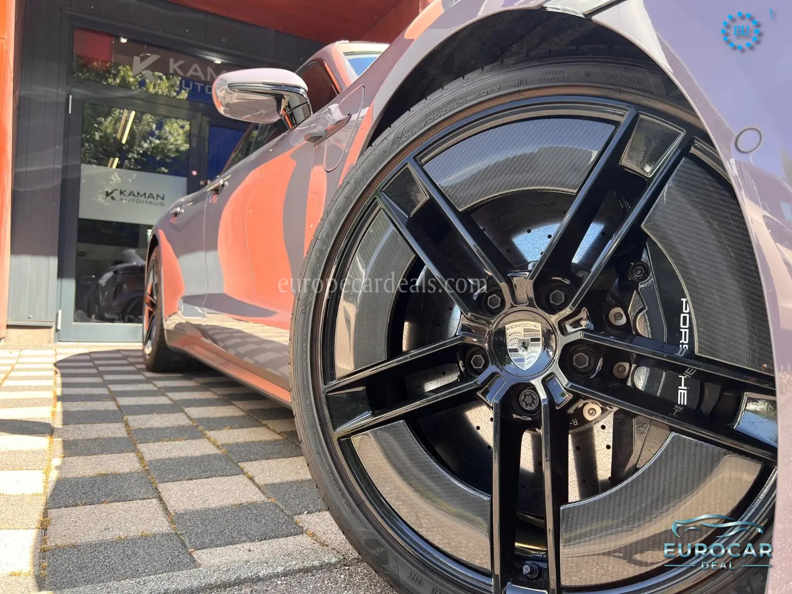 Porsche Taycan