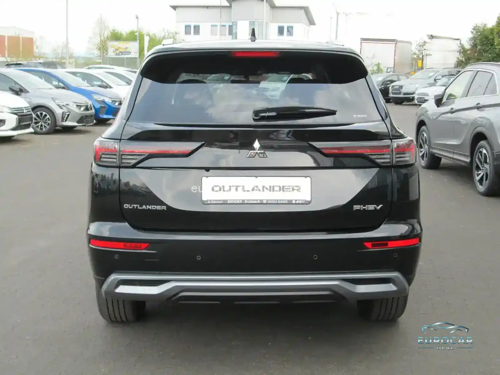 Mitsubishi Plug-in Hybrid Outlander