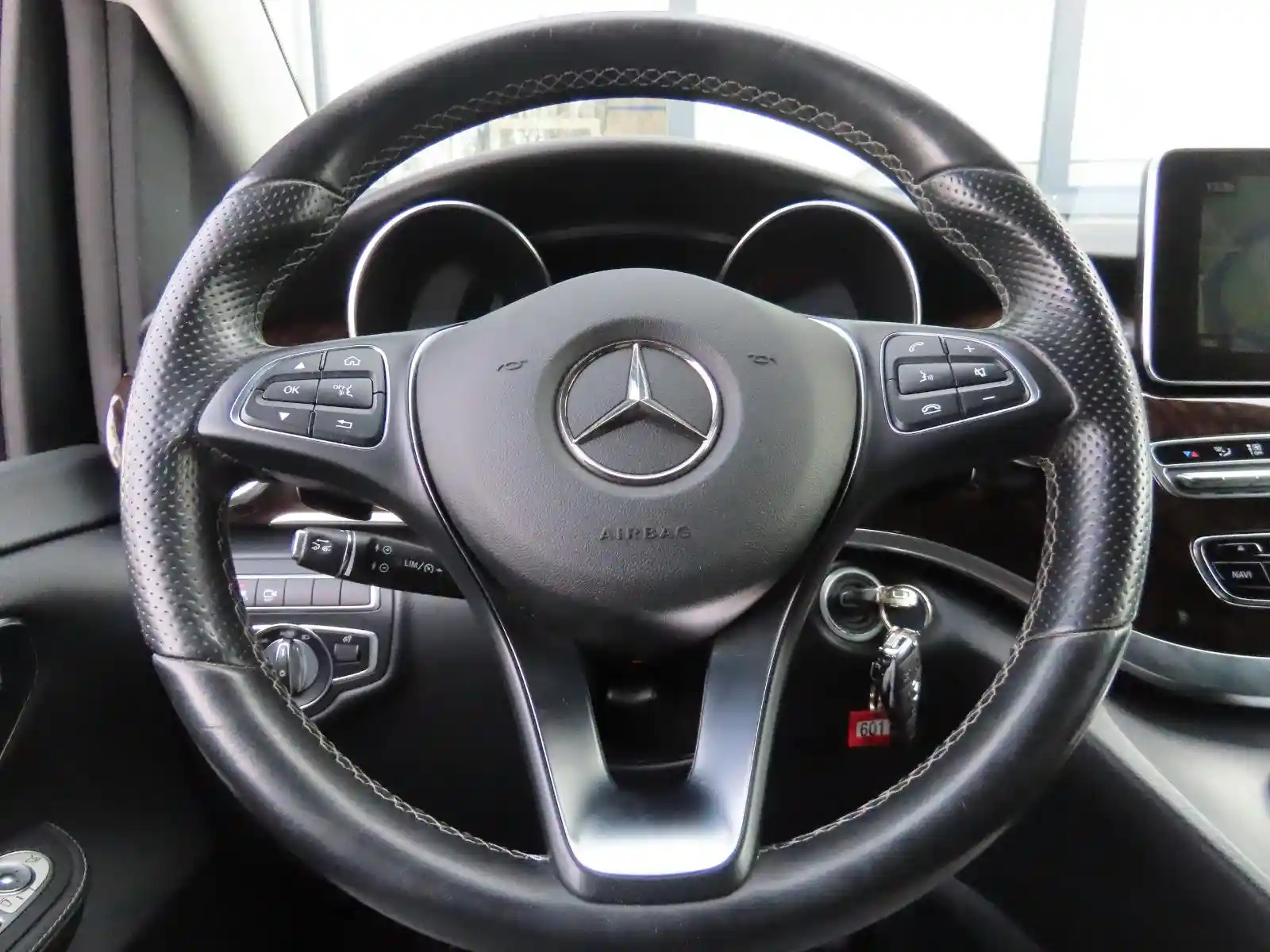 Mercedes-Benz V 250