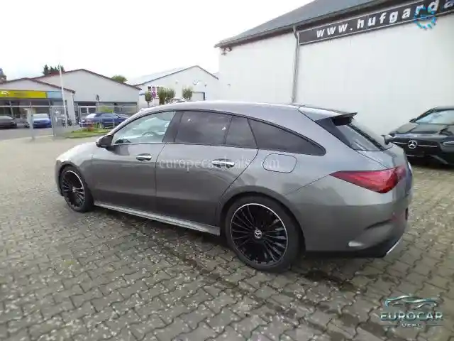 Mercedes-Benz CLA 200 Shooting Brake