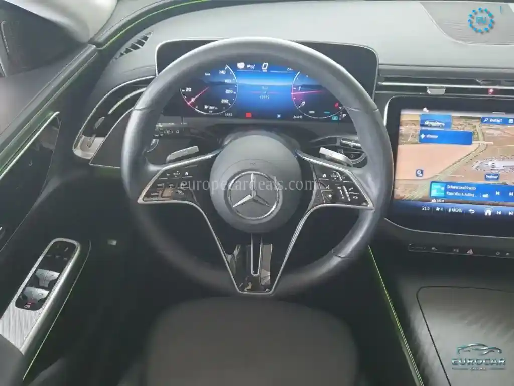Mercedes-Benz E 220