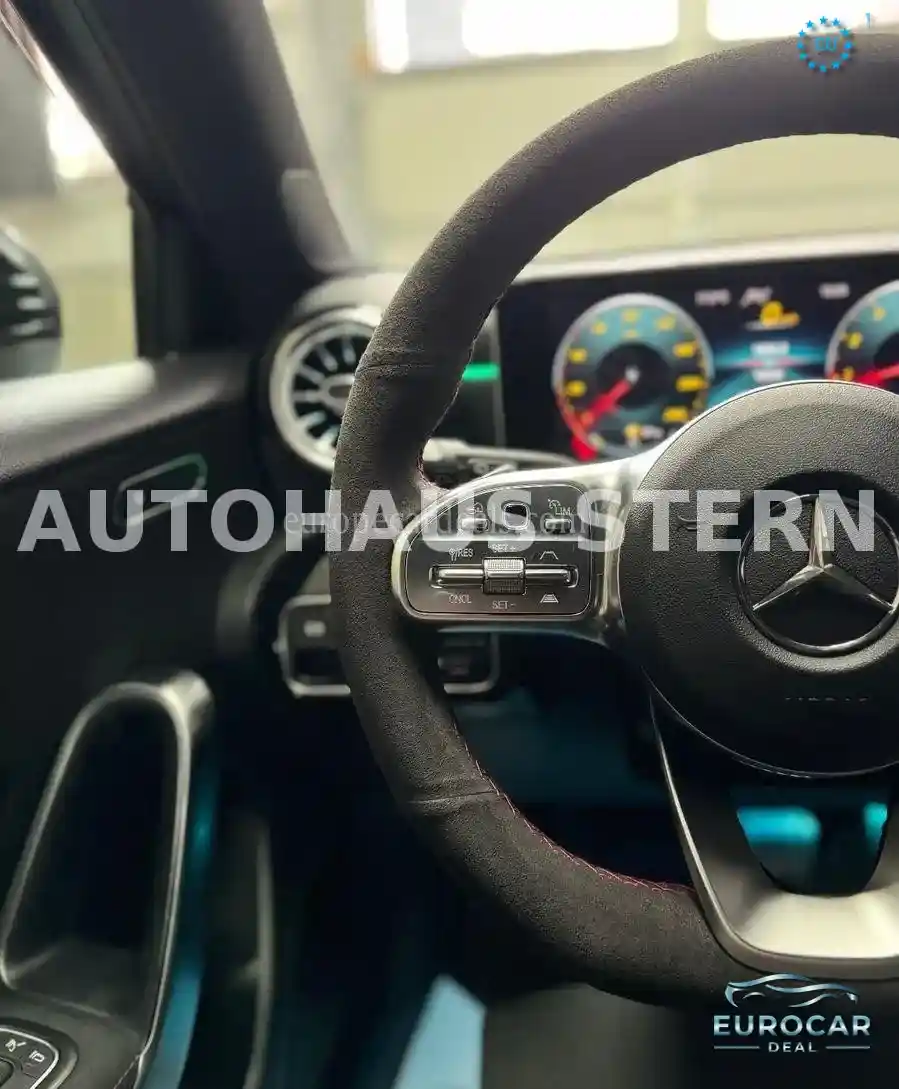 Mercedes-Benz A 220