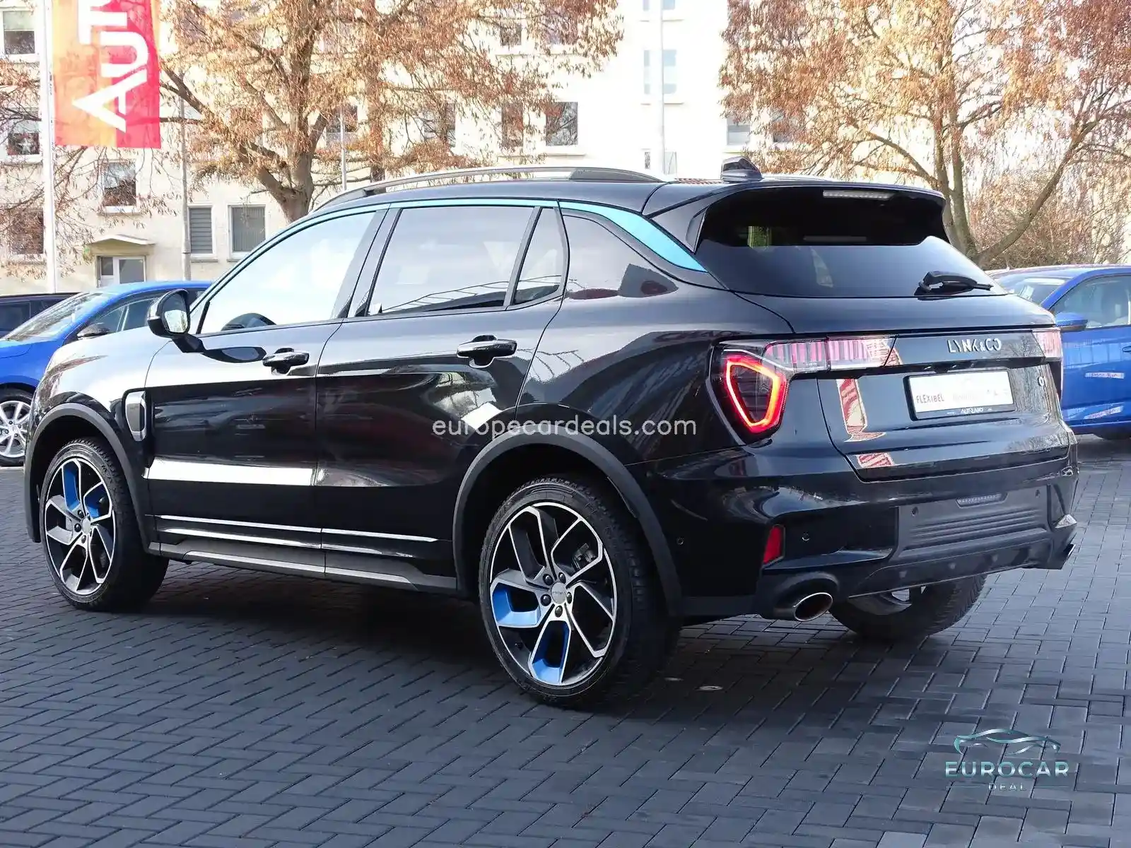 Lynk&Co 01