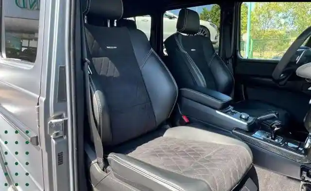 Mercedes-Benz G 500