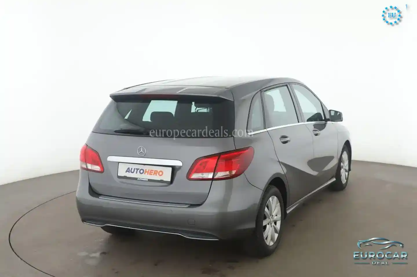 Mercedes-Benz B 180